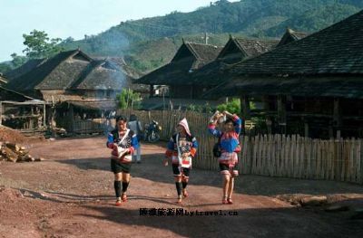 基诺民俗山寨